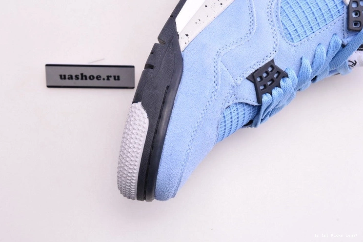 4 CT8527-400 Jordan Retro blue
